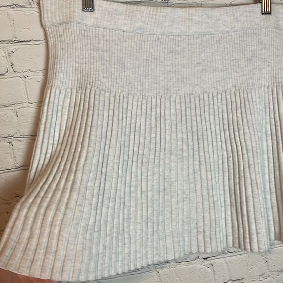 Aerie High Rise Ribbed Knit Stretch Mini Skirt Grey NWT Women's Size XL - Picture 2 of 7